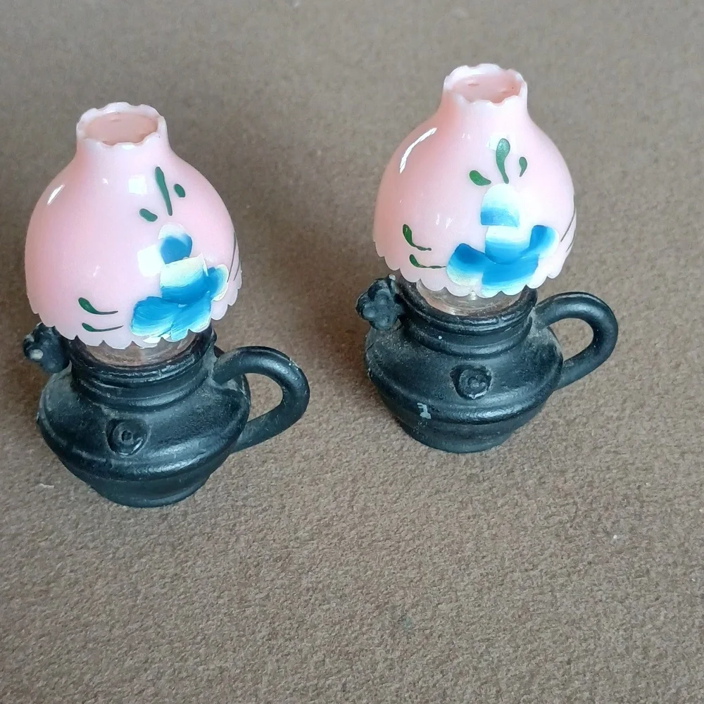 Vintage Metal Cast Iron Oil Lamp Salt and Pepper Shakers Pink Blue Flower